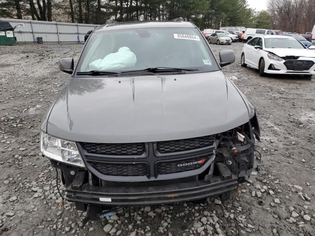 2020 Dodge Journey Crossroad