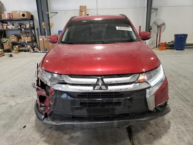 2016 Mitsubishi Outlander SE