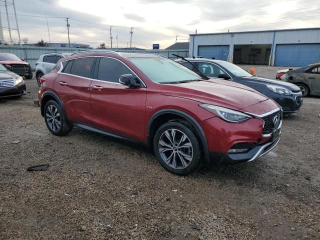 2017 Infiniti QX30 Base