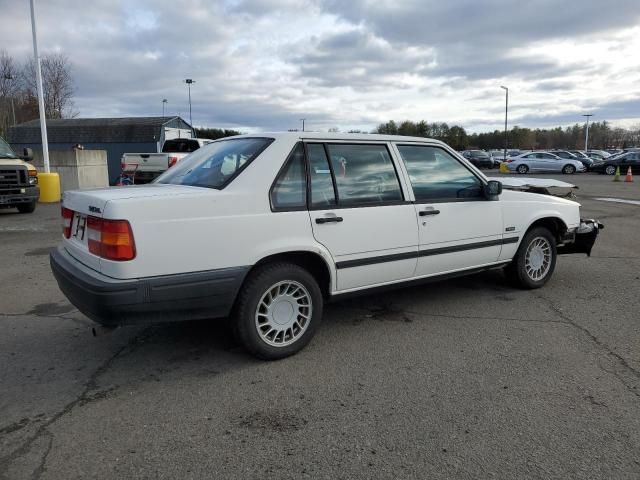 1992 Volvo 940 Base