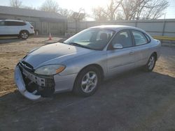 Vehiculos salvage en venta de Copart Wichita, KS: 2000 Ford Taurus SES