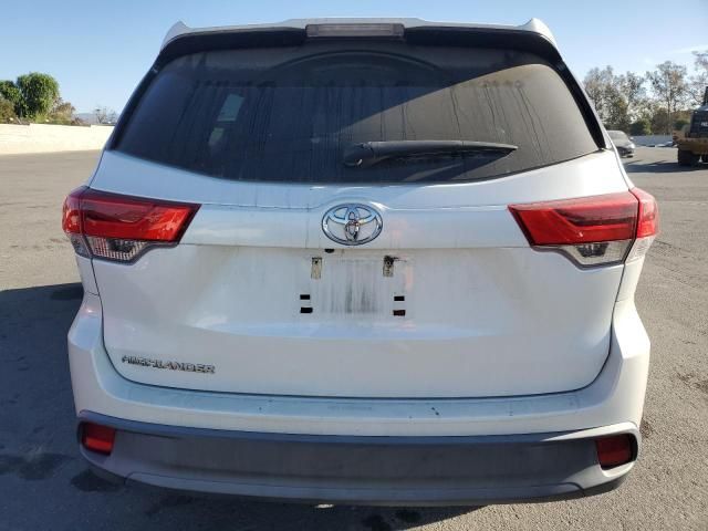 2018 Toyota Highlander LE