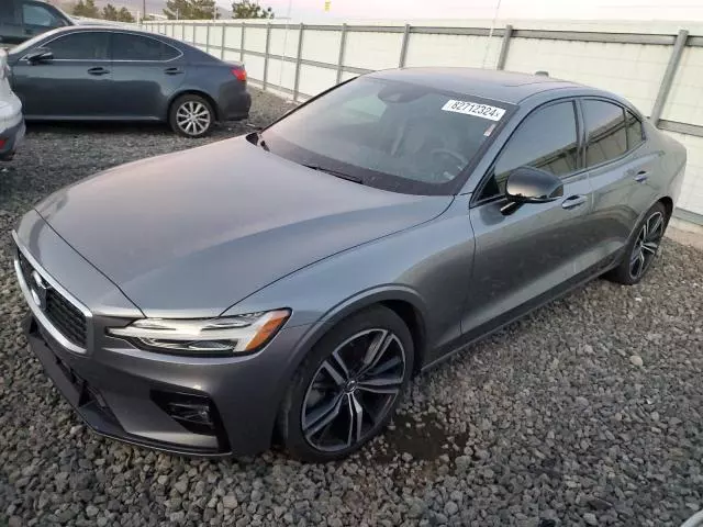 2020 Volvo S60 T6 R-Design