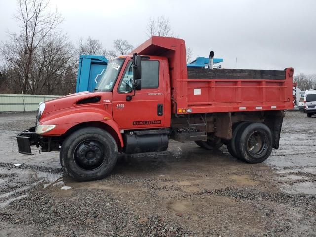 2003 International 4000 4300