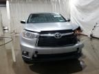 2015 Toyota Highlander LE