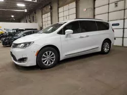 Chrysler Vehiculos salvage en venta: 2018 Chrysler Pacifica Touring L