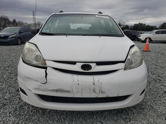 2007 Toyota Sienna CE