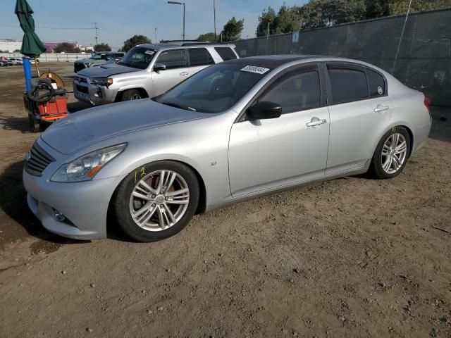 2015 Infiniti Q40