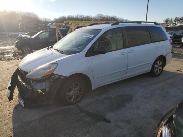 2007 Toyota Sienna CE