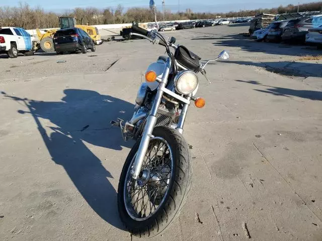 2002 Honda VT750 DC