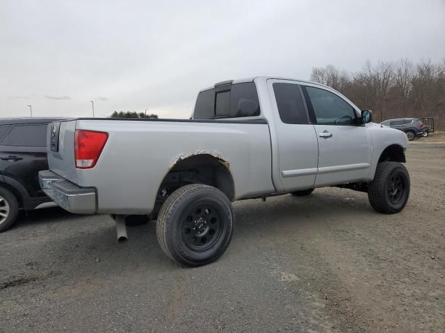 2004 Nissan Titan XE