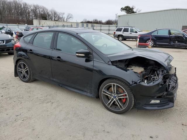 2018 Ford Focus ST