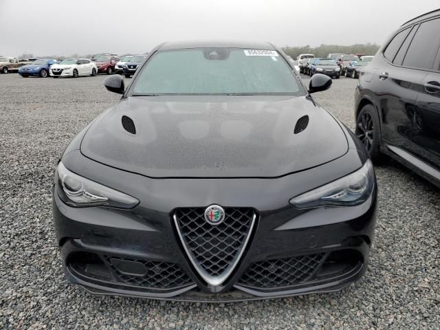 2019 Alfa Romeo Giulia Quadrifoglio