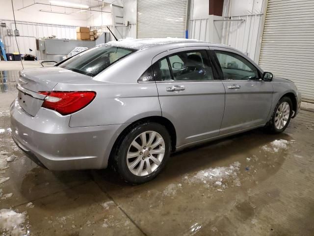 2013 Chrysler 200 Limited