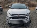 2017 Toyota Highlander SE