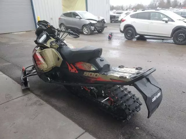 2021 Skidoo Renegade