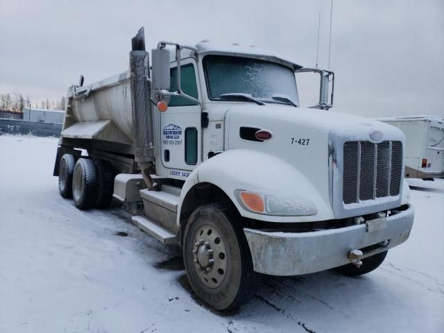 2019 Peterbilt 348