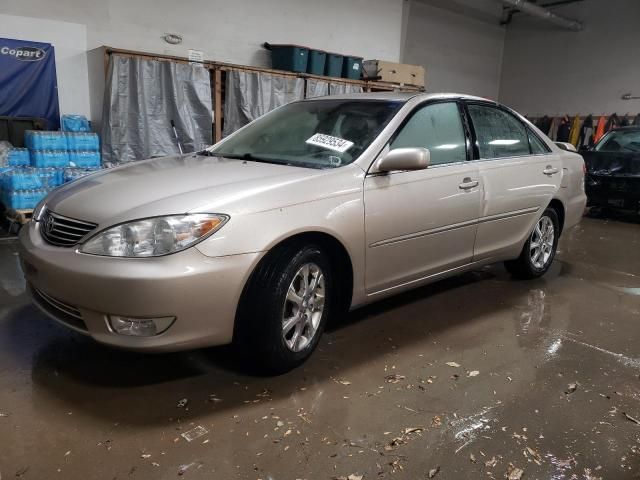 2005 Toyota Camry LE