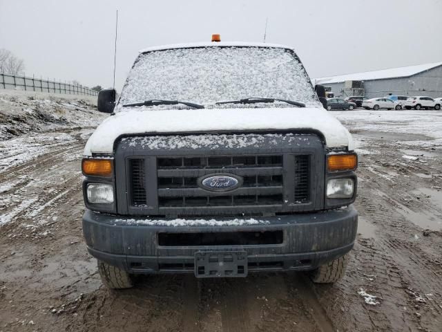 2012 Ford Econoline E350 Super Duty Van