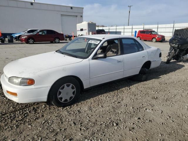 1996 Toyota Camry DX