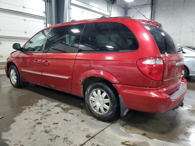 2005 Chrysler Town & Country Touring