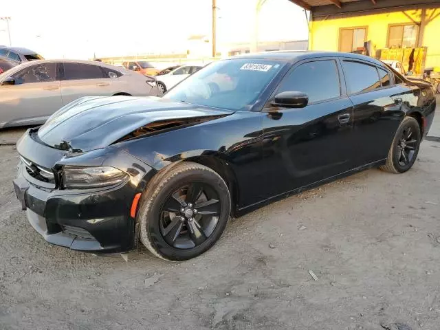 2016 Dodge Charger SE