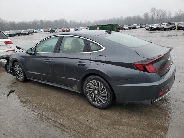 2022 Hyundai Sonata Hybrid