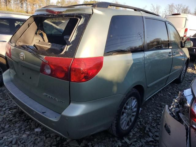 2009 Toyota Sienna XLE