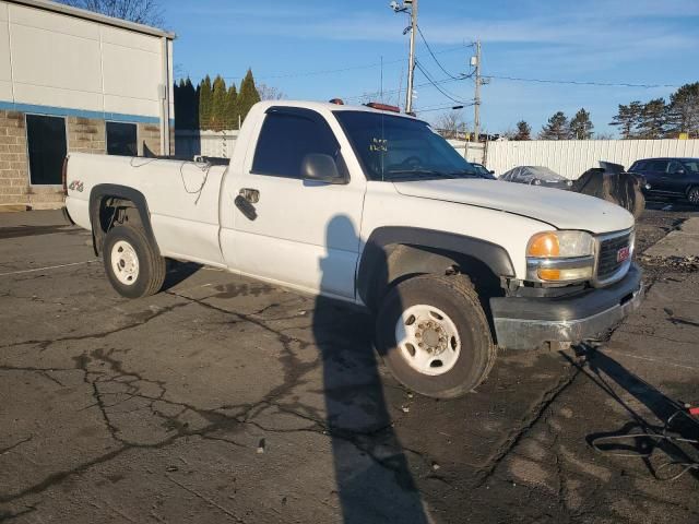 2004 GMC Sierra K2500 Heavy Duty