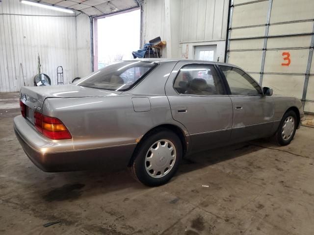 1996 Lexus LS 400