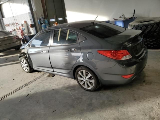 2013 Hyundai Accent GLS