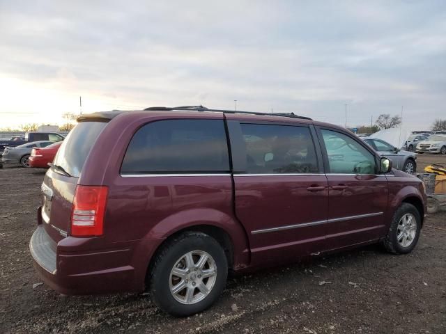 2009 Chrysler Town & Country Touring