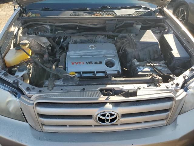 2004 Toyota Highlander