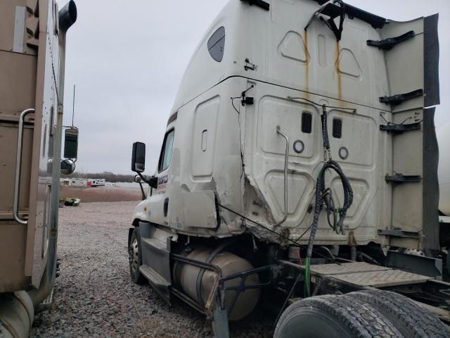 2016 Freightliner Cascadia 125