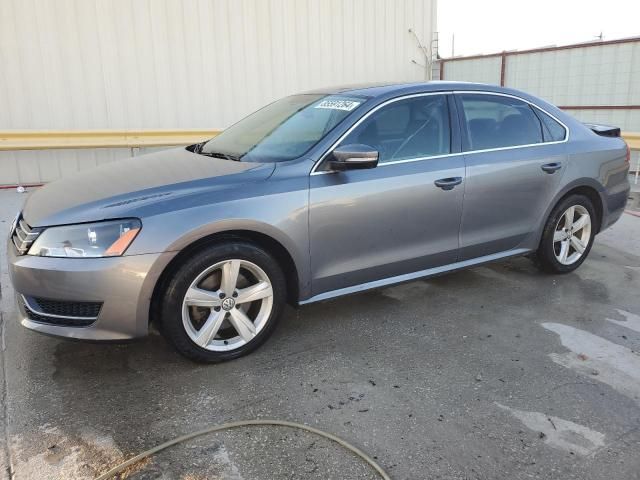 2013 Volkswagen Passat SE