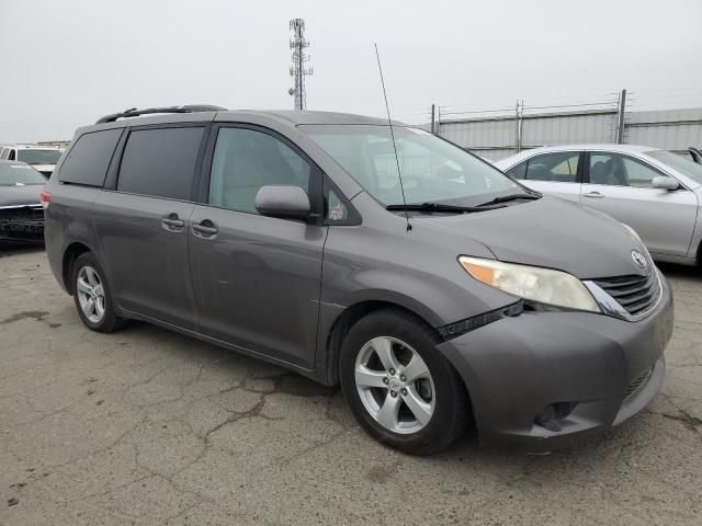 2012 Toyota Sienna LE