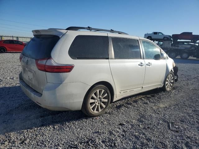 2015 Toyota Sienna XLE