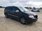 2016 Chrysler Town & Country Touring L