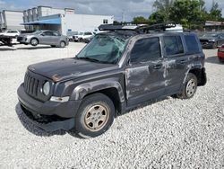 Vehiculos salvage en venta de Copart Opa Locka, FL: 2016 Jeep Patriot Sport