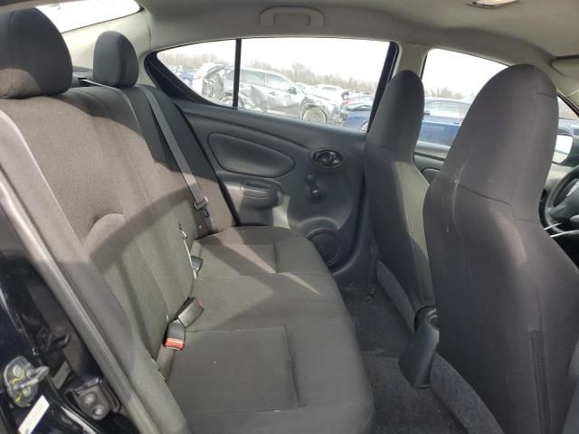 2015 Nissan Versa S