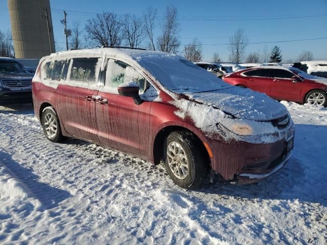 2021 Chrysler Voyager LXI