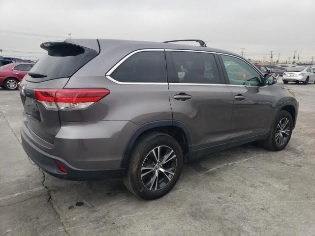 2019 Toyota Highlander LE