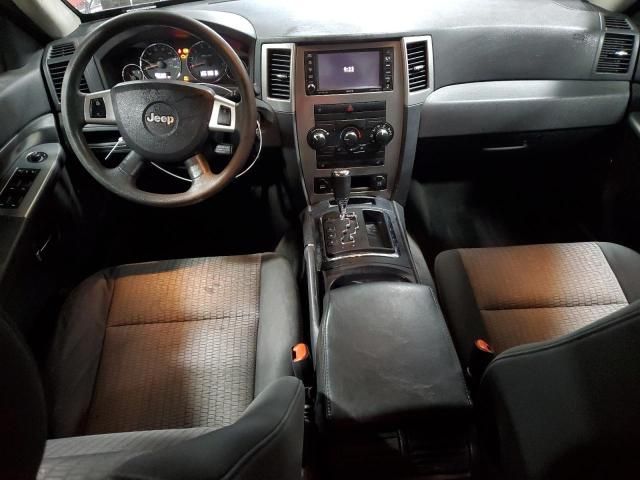 2009 Jeep Grand Cherokee Laredo