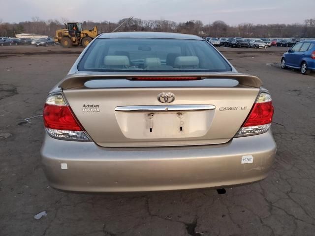 2005 Toyota Camry LE