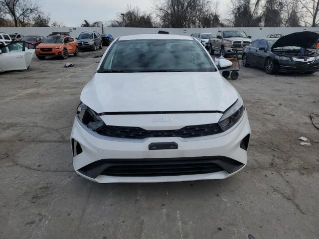 2023 KIA Forte LX