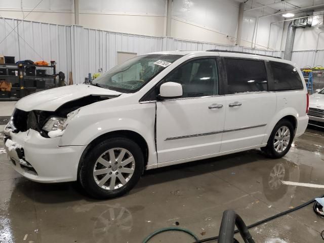 2015 Chrysler Town & Country Touring L