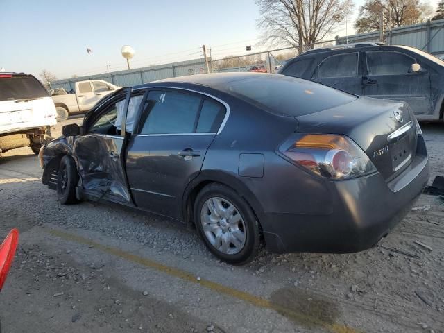 2010 Nissan Altima Base