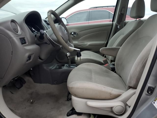 2013 Nissan Versa S