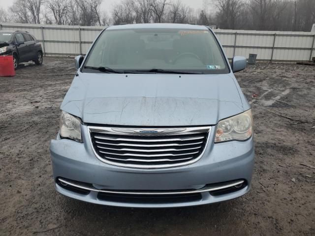 2013 Chrysler Town & Country Touring