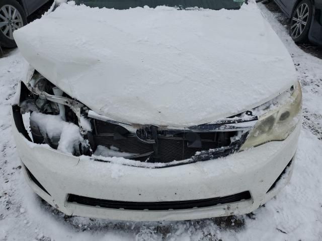 2012 Toyota Camry Hybrid